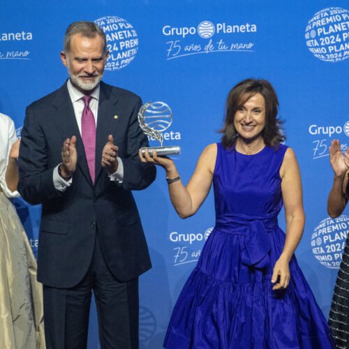 Paloma Sánchez-Garnica gana el Premio Planeta con el thriller histórico ‘Victoria’