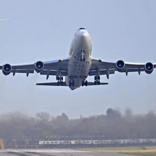 Reabierta la terminal de Gatwick en Londres tras ser evacuada por un paquete sospechoso