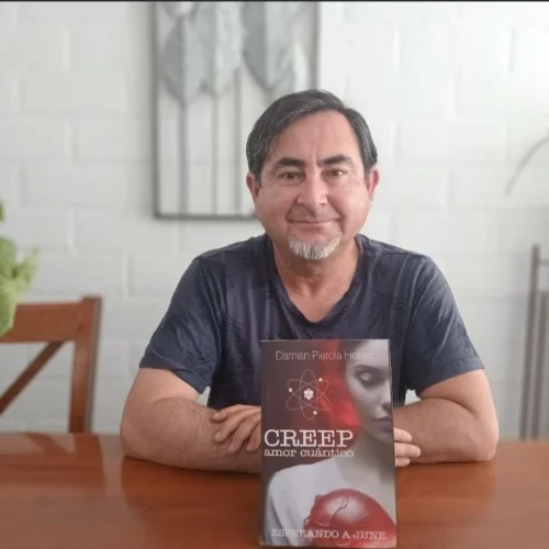 Fabián Cruz Albornoz sorprende con su primera obra literaria y una historia de amor fuera de lo convencional