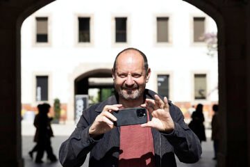Philippe Sands: «La dolorosa ironía de España en el caso Pinochet es el rechazo para afrontar su propio pasado y juzgar los crímenes del franquismo»