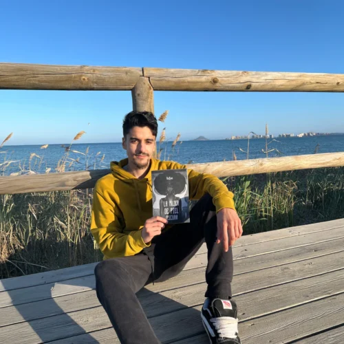 BATTAM debuta con una sobrecogedora historia de realidad y misterio que conmueve al lector