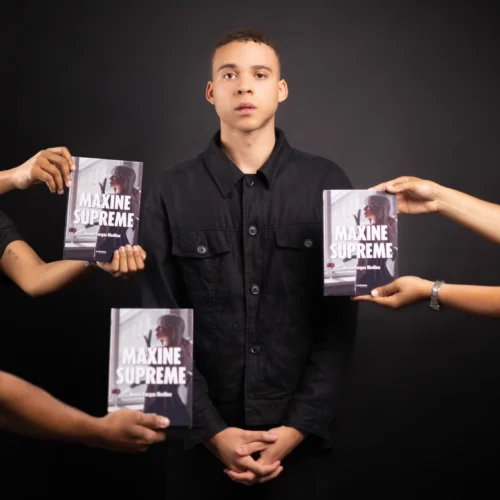 Kevin Vargas Medina presenta su primera novela: una distopía romántica que no dejará indiferente al lector