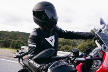 El revolucionario casco español causa furor: 4.000 motoristas ya han reservado un ZYON sin probarlo