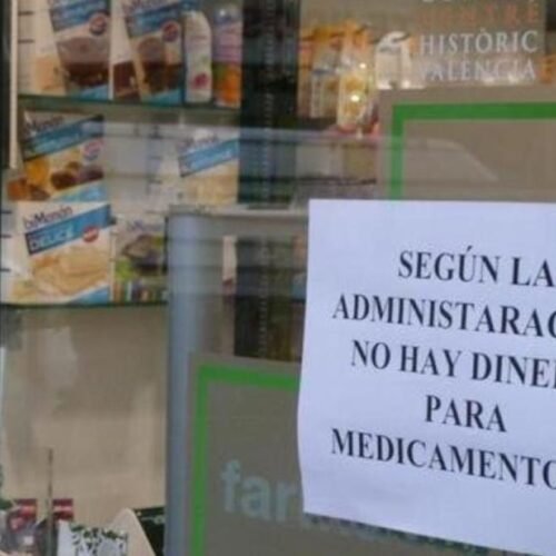 El Gobierno valenciano retrasa un mes el pago a las farmacias por no llegar el FLA extraordinario