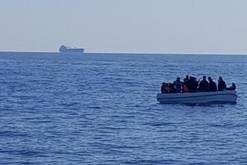 Cinco detenidos entre Melilla y Almería de una red de tráfico de migrantes en patera