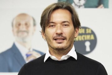Los creadores de ‘Aquí no hay quien viva’ y ‘La que se avecina’ dejan en shock a todos sus fans al contar el final que grabaron y borraron: “Se fue a la mierda”