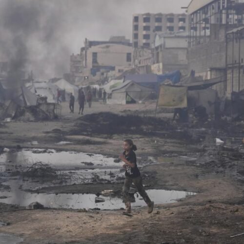 Israel dice haber recuperado los cadáveres de dos rehenes israelíes y un soldado de Gaza