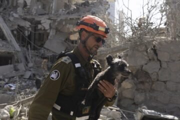 Ataque de Israel a Irán, última hora | Varios heridos en los bombardeos iraníes sobre Tel-Aviv y alrededor de 60 fallecidos en Teherán