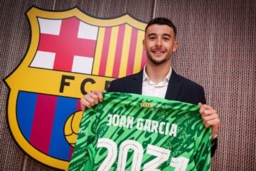 Joan Garcia: “He tenido sentimientos raros pero el Barça es uno de los mejores proyectos que hay en el fútbol”