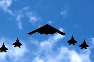 Estados Unidos bombardea tres instalaciones nucleares de Irán