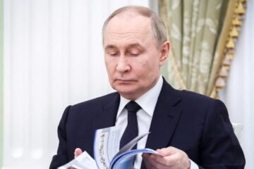 Moscú condena el ataque de EE.UU. a Irán y ve en él una “lección para Rusia”