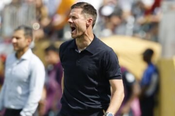Xabi Alonso: “Los tres puntos tienen mucho valor en lo futbolístico y en lo anímico”