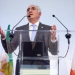 El hijo del sha: “Vivimos un momento muro de Berlín”