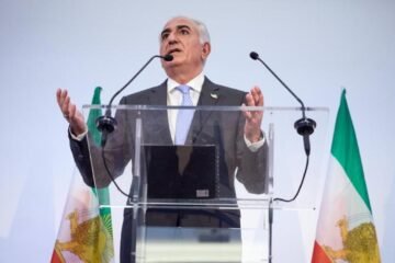El hijo del sha: “Vivimos un momento muro de Berlín”