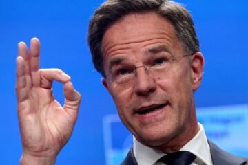 Rutte niega que el ataque de EE.UU. viole el Derecho Internacional