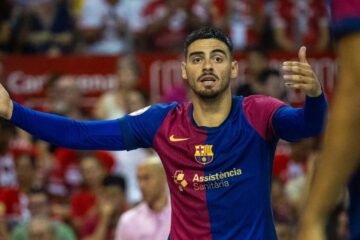 Jimbee Cartagena se hace fuerte en casa y deja al Barça contra las cuerdas