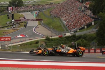 Los McLaren recuperan el mando ante Verstappen, con Alonso 9.º y Sainz, 17.º