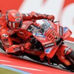 Marc Márquez se inviste intocable en la Catedral de Assen
