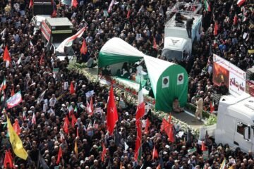 Funeral de una guerra en Teherán