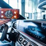 Historias de la radio…, en el coche