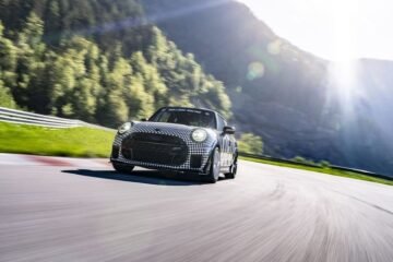 MINI John Cooper Works y Bulldog Racing, listos para las 24 Horas de Nürburgring 2025