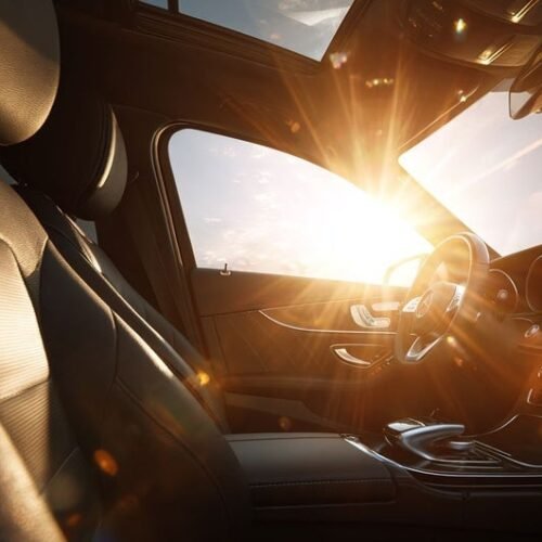 Más allá del calor: Los peligros del sol en tu coche y en tu salud este verano