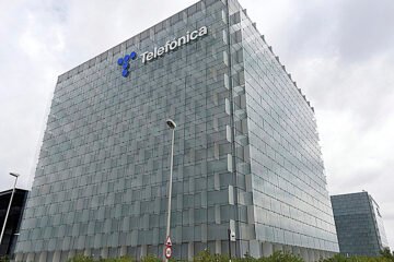 Dentro de la ‘Operación Isla’, la revolución del 1004 de Telefónica que comenzó en A Coruña y aspira a transformar la atención al cliente