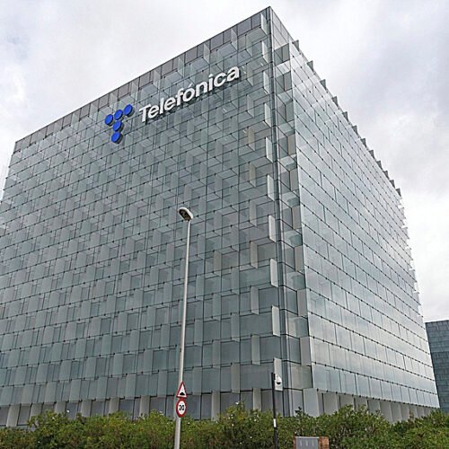 Dentro de la ‘Operación Isla’, la revolución del 1004 de Telefónica que comenzó en A Coruña y aspira a transformar la atención al cliente