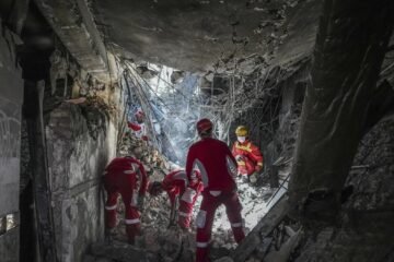 Bombas sobre la prisión