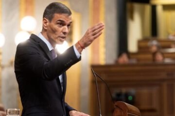 Pedro Sánchez busca atornillar el apoyo de los aliados ante la ofensiva de Feijóo