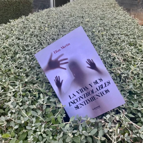 Eliza Martín emociona con su primer libro: una mirada íntima a los sentimientos humanos