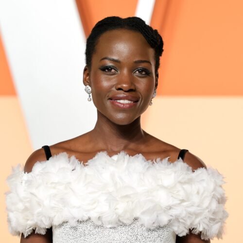 Lupita Nyong’o revela su lucha contra el mioma uterino: “Nos enseñan que la menstruación significa dolor, y que el dolor es parte de ser mujer”