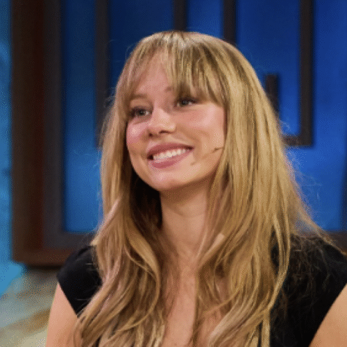 Ester Expósito recuerda en ‘La Revuelta’ uno de los episodios más duros de su carrera y lamenta que se juzgue el físico de las actrices: “No se habla del cuerpo de las personas”