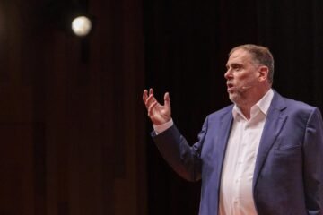 Junqueras hará una gira por Catalunya para explicar su candidatura a la Generalitat