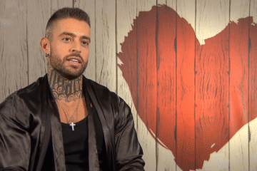 Un soltero (34) sorprende al equipo de ‘First Dates’ al revelar la causa de su mala racha en el amor: »Más de una me ha rechazado por guapo»