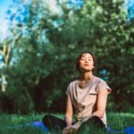 Qué quiere decir “estar presente” y por qué se ha convertido en la herramienta terapéutica más popular