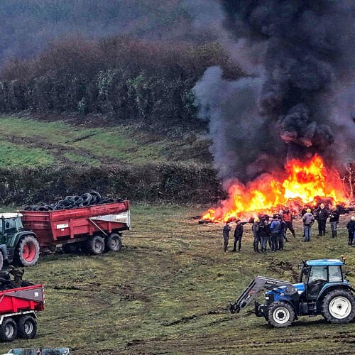 Bruselas trata de romper el bloqueo de Francia e Italia a Mercosur con más cesiones al campo