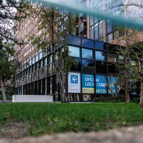 La Generalitat explora el mercado para comprar su sede en Madrid