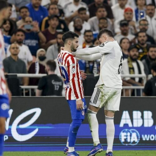 Del párking al camarote de los hermanos Marx con Vinícius y Simeone