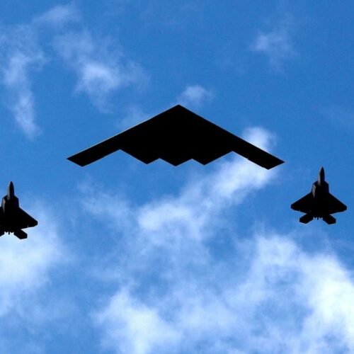 Estados Unidos retira a parte de su personal de sus bases en Oriente Medio