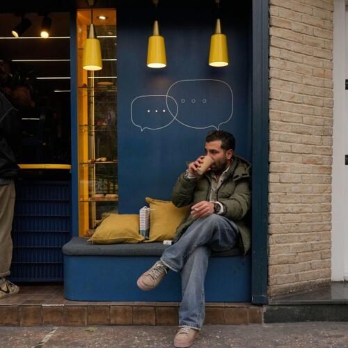 Sin redes sociales, charla en los cafés