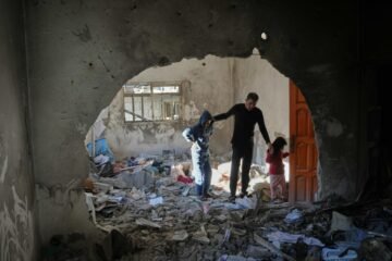 La Defensa civil palestina denuncia la muerte de tres periodistas en un ataque de Israel en Gaza