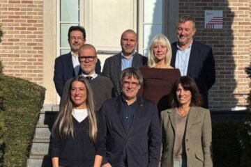 Puigdemont aborda con el grupo de Junts la agenda política del Congreso de los próximos meses