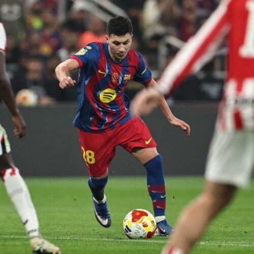 La aportación de Bardghji y otras claves tácticas del Slavia Praga – Barça