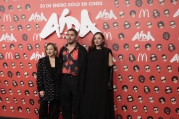 El guion de ‘Aída y vuelta’ desconcertó tanto al elenco que necesitaron días para entenderlo: “Paco León se asustó porque nadie decía nada”