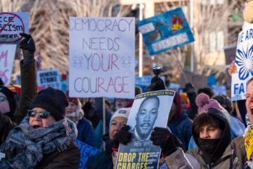 La administración Trump detiene a dos niños, y hermanos, que iban al mismo colegio que Liam