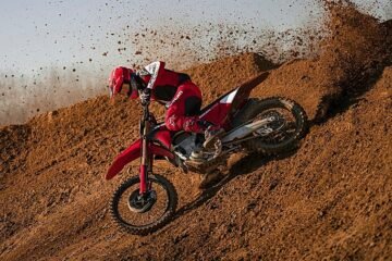 Nueva Ducati Desmo450 MX Factory, la versión preparada para competir