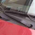 ¿Cuándo toca cambiar las escobillas del coche?: señales que no debes pasar por alto