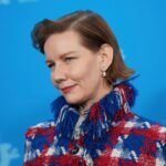 Sandra Hüller regresa (eso ya es mucho) con una exageradamente fría reflexión sobre la condición de mujer en Rose (****)