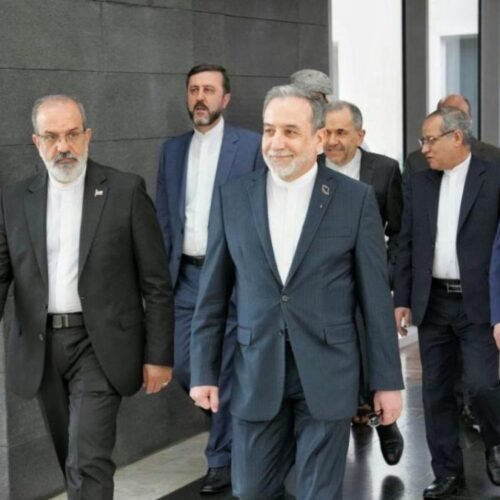 Irán confirma que el martes mantendrá una segunda ronda de negociaciones nucleares con Estados Unidos en Ginebra